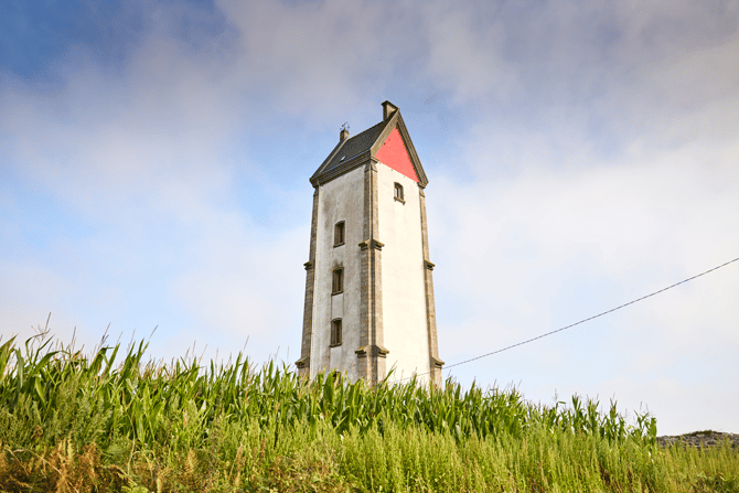 Lanvaon lighthouse in Plouguerneau
